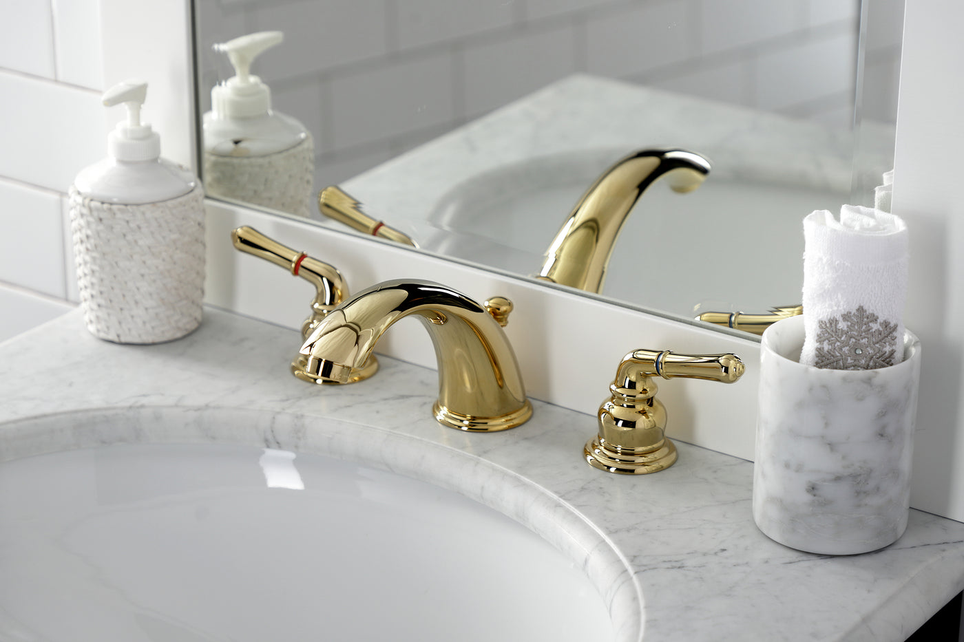 Elements of Design EB962B Widespread Bathroom Faucet with Brass Pop-Up, Polished Brass