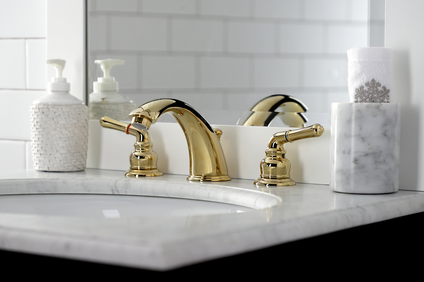 Elements of Design EB962B Widespread Bathroom Faucet with Brass Pop-Up, Polished Brass