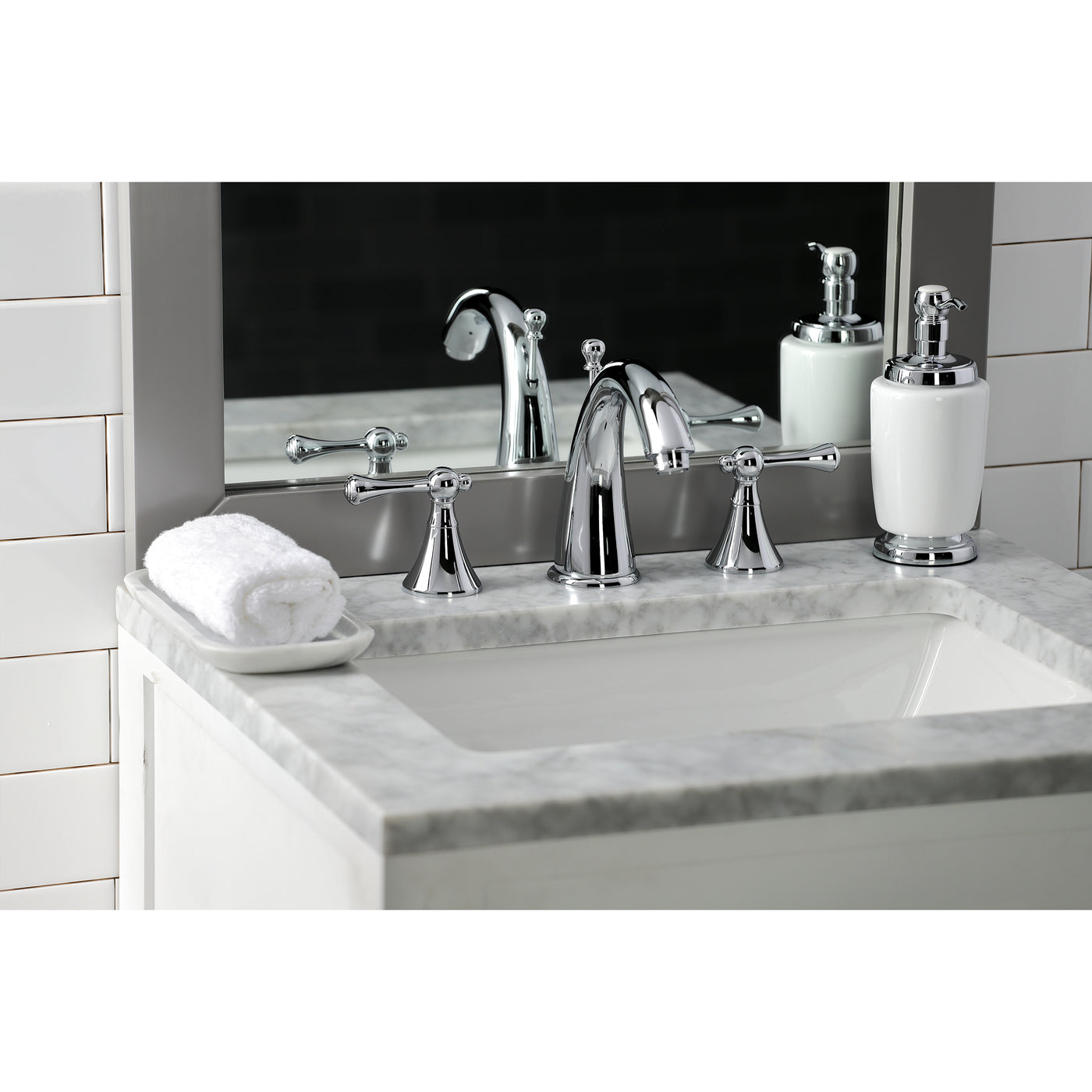 Elements of Design ES2971BL Widespread Bathroom Faucet with Brass Pop-Up, Polished Chrome