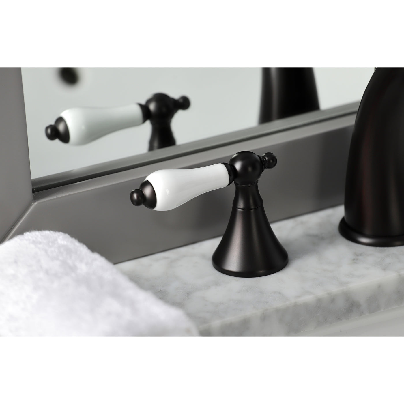 Elements of Design ES2975PL Widespread Bathroom Faucet with Brass Pop-Up, Oil Rubbed Bronze