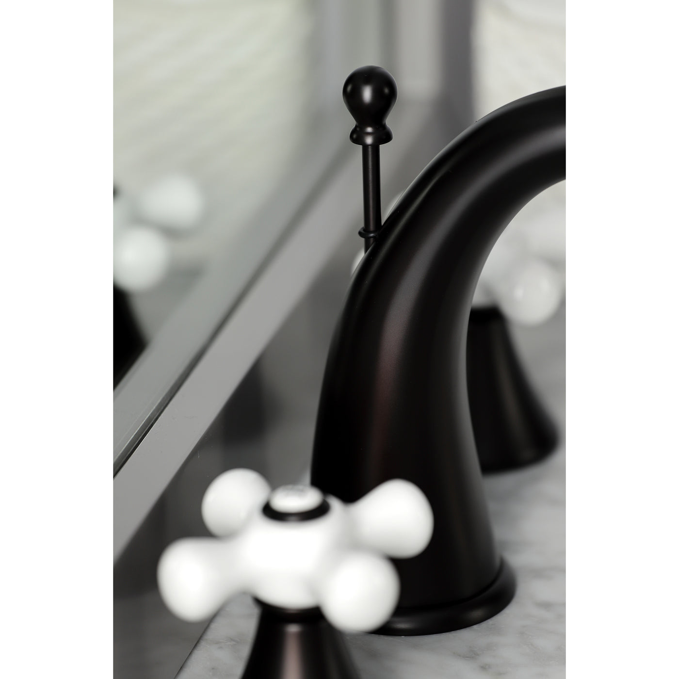 Elements of Design ES2975PX Widespread Bathroom Faucet with Brass Pop-Up, Oil Rubbed Bronze