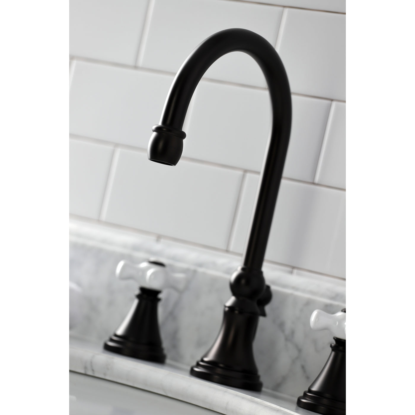Elements of Design ES2985PX Widespread Bathroom Faucet, Oil Rubbed Bronze
