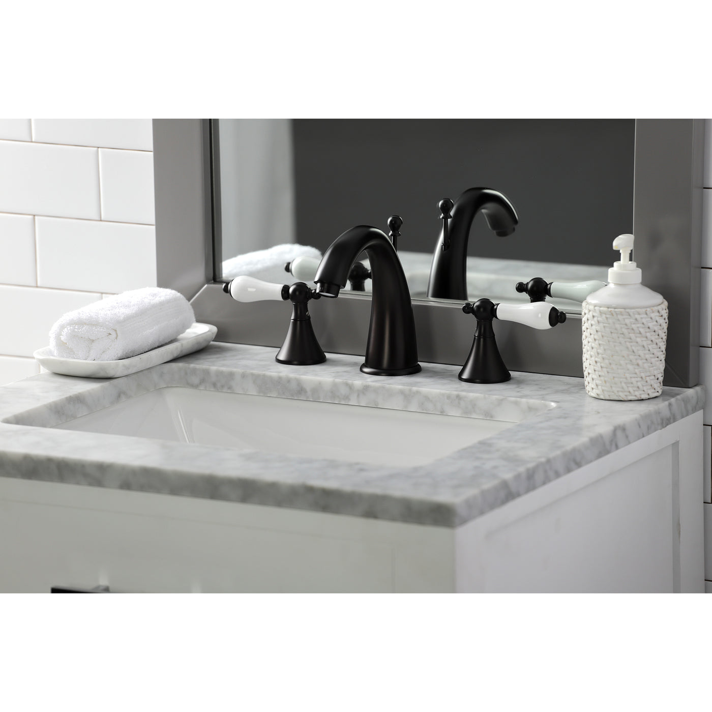 Elements of Design ES2975PL Widespread Bathroom Faucet with Brass Pop-Up, Oil Rubbed Bronze