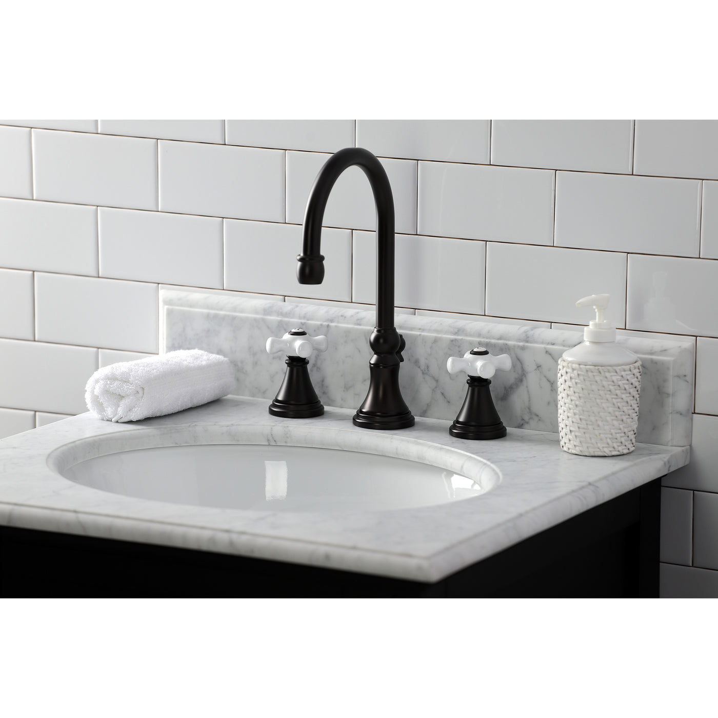 Elements of Design ES2985PX Widespread Bathroom Faucet, Oil Rubbed Bronze