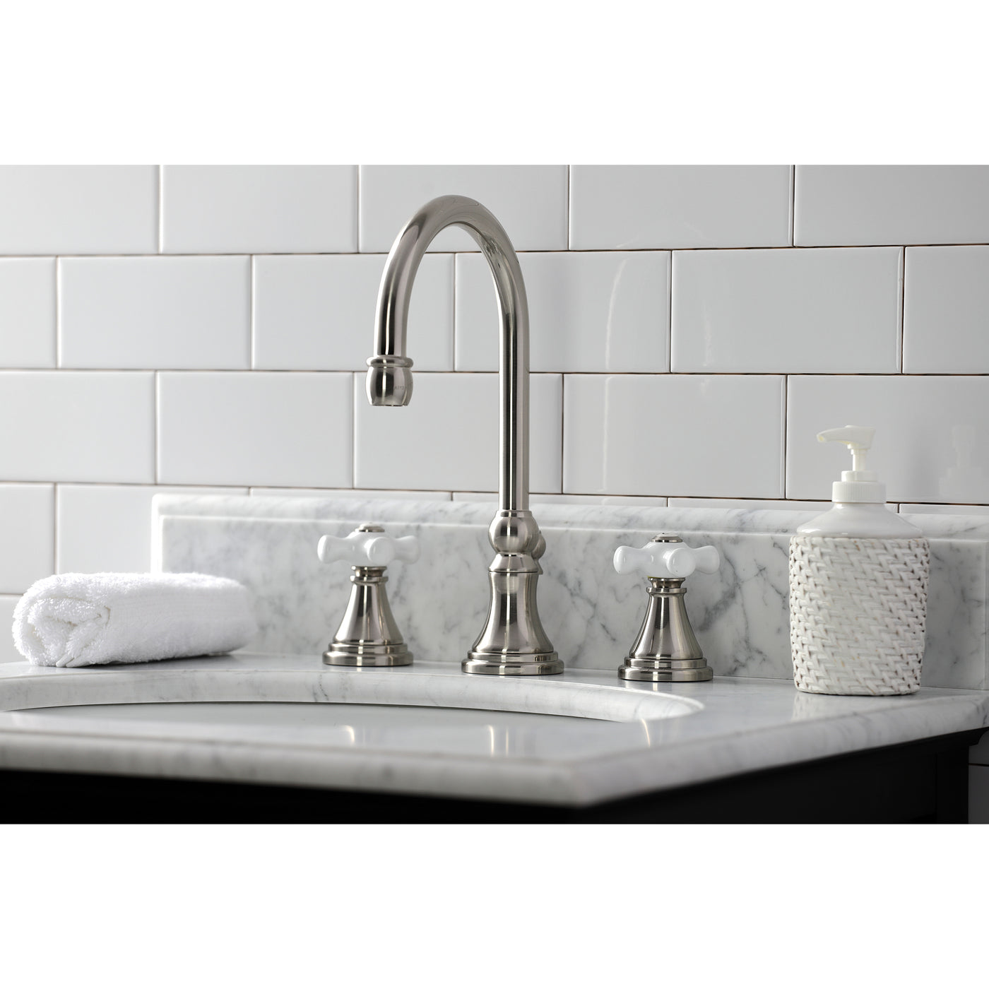 Elements of Design ES2988PX Widespread Bathroom Faucet, Brushed Nickel