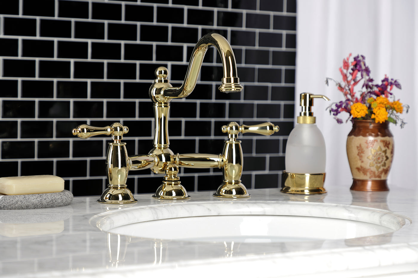 Elements of Design ES3912AL Bridge Bathroom Faucet, Polished Brass